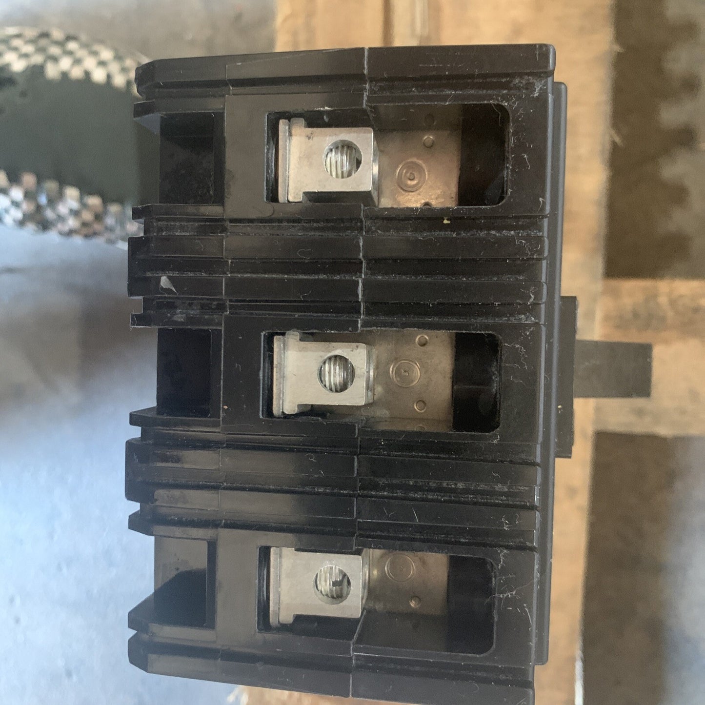 35748574
