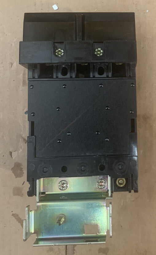 33582927