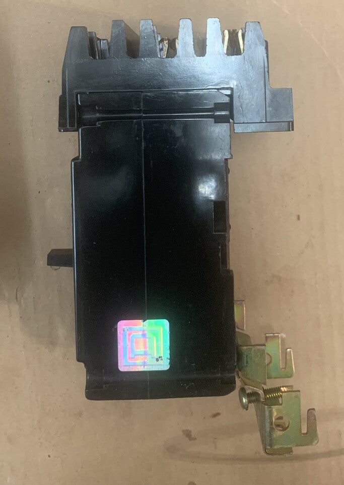 33582927