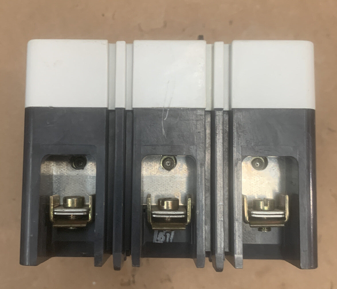 33581017