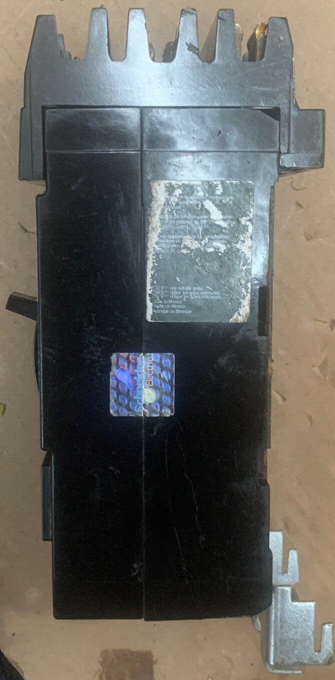 33580854