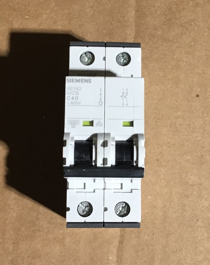32733908