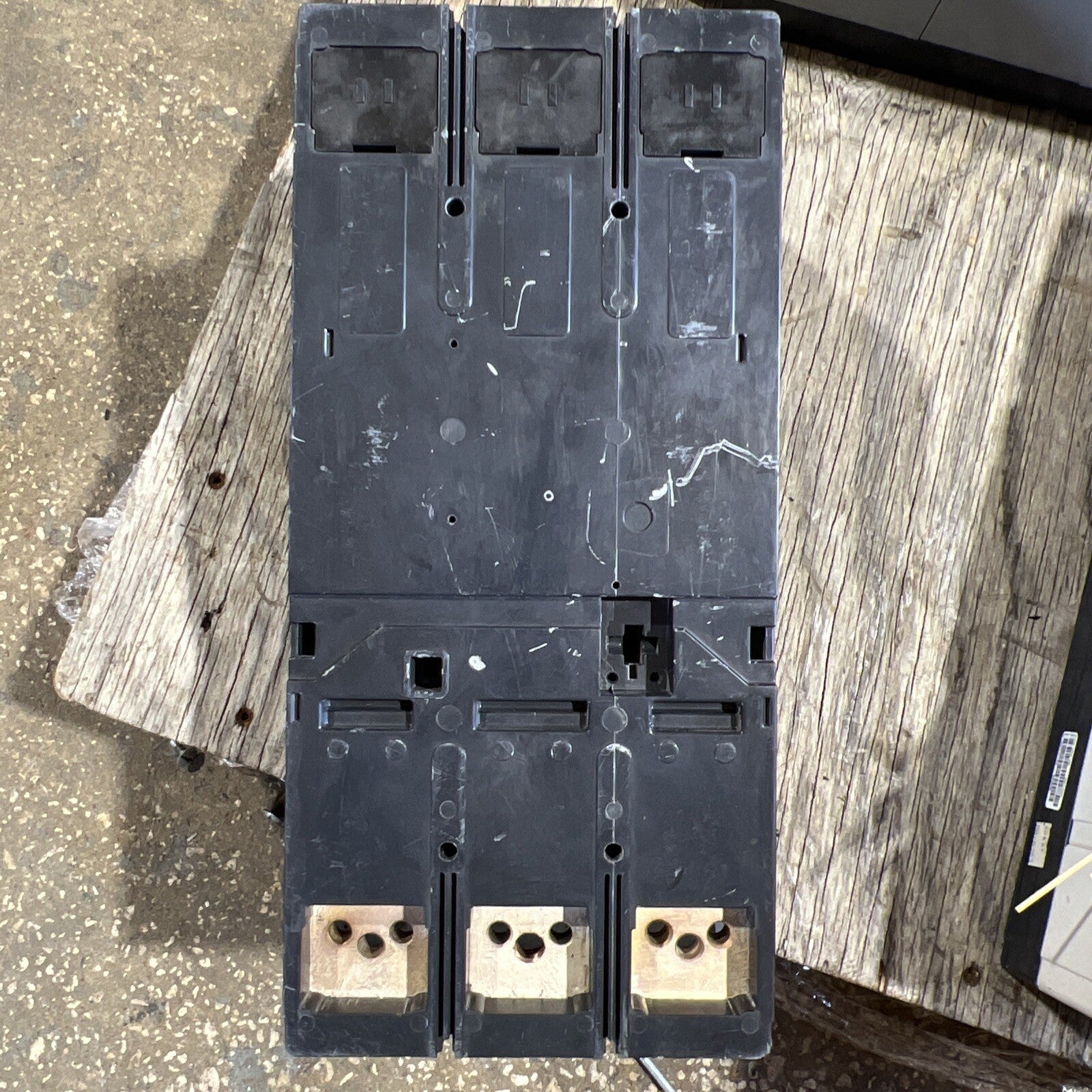 37303476