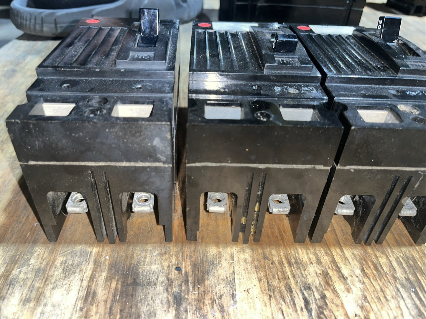 45387902