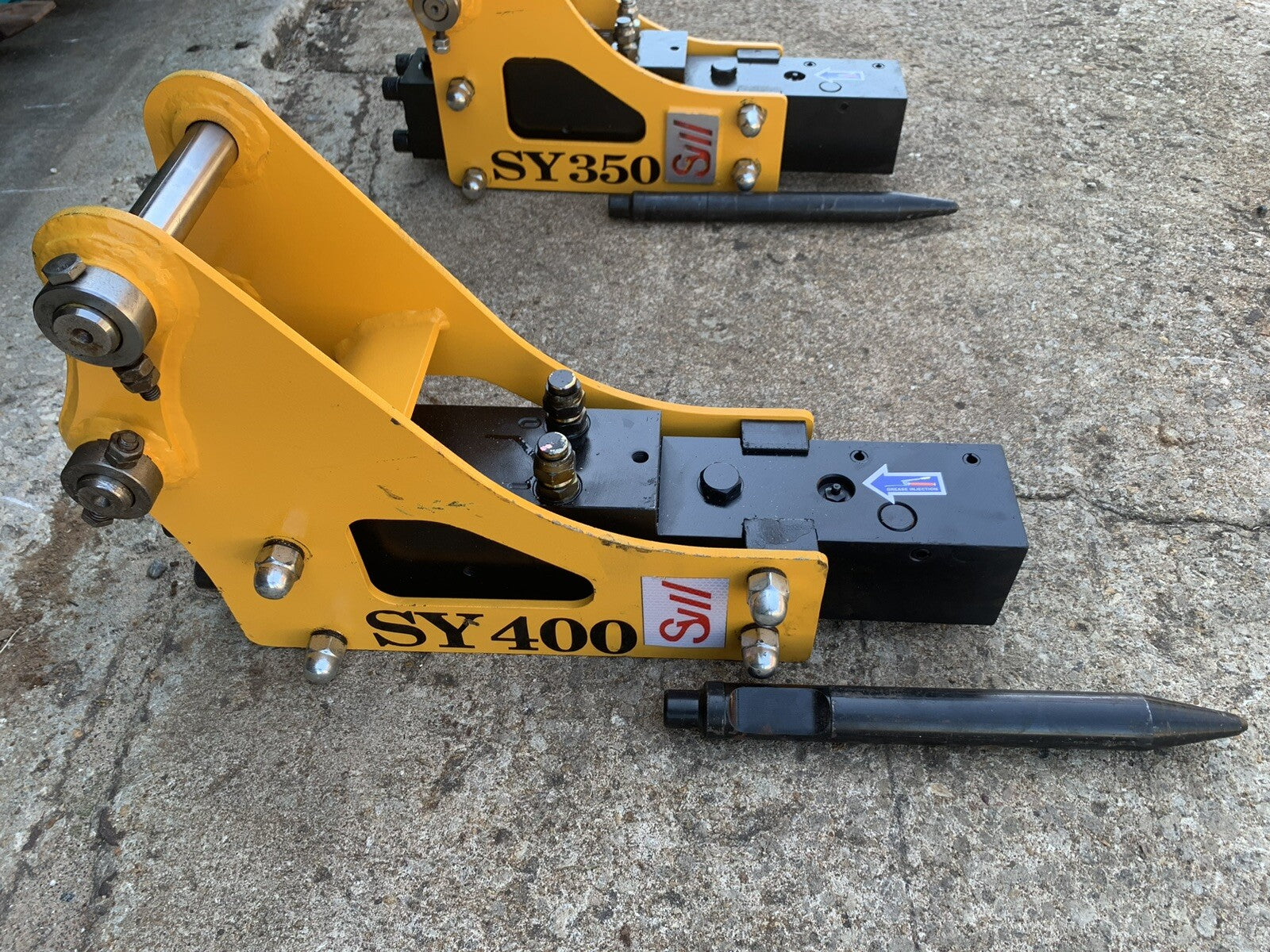 33020055