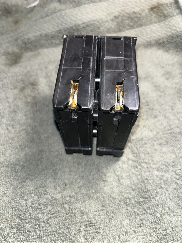 46404517