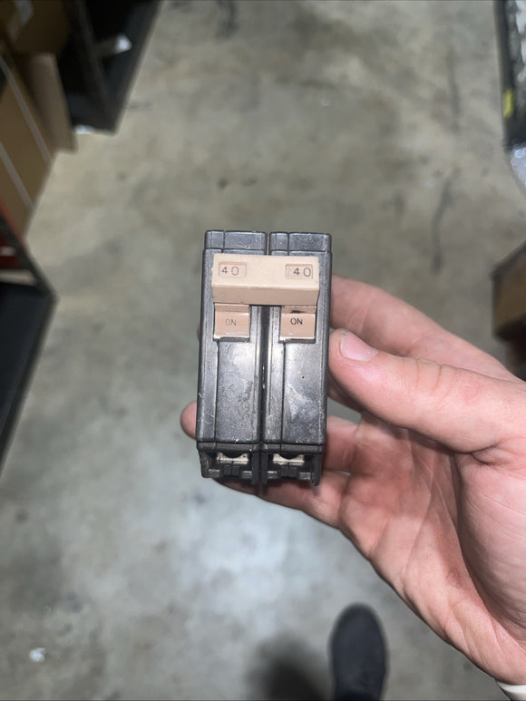 46054601