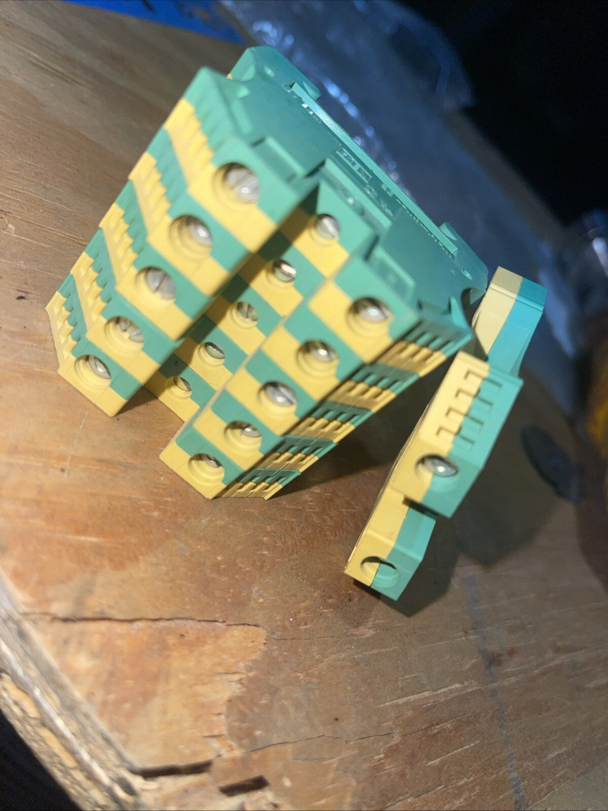 45388185