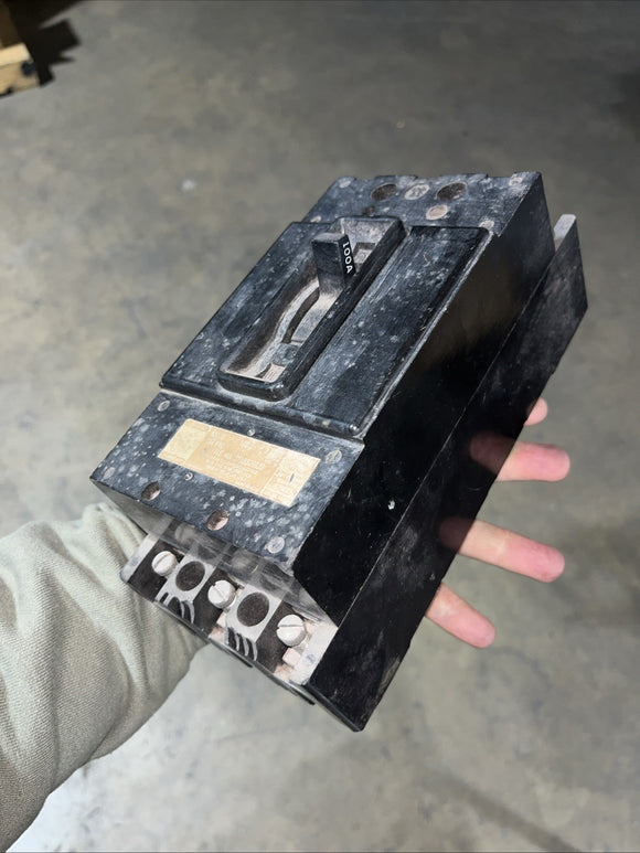 46501100