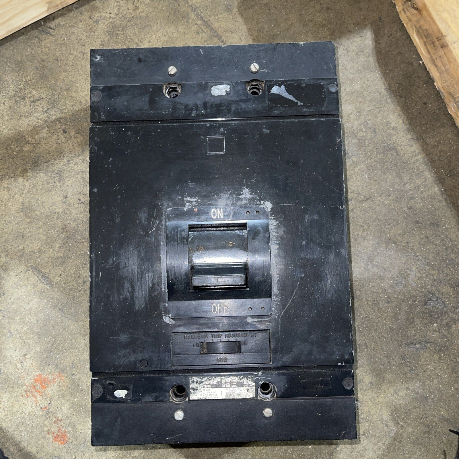 Square D MAL36600 600 Amp 3 Pole Circuit Breaker | Energy Power Systems LLC
