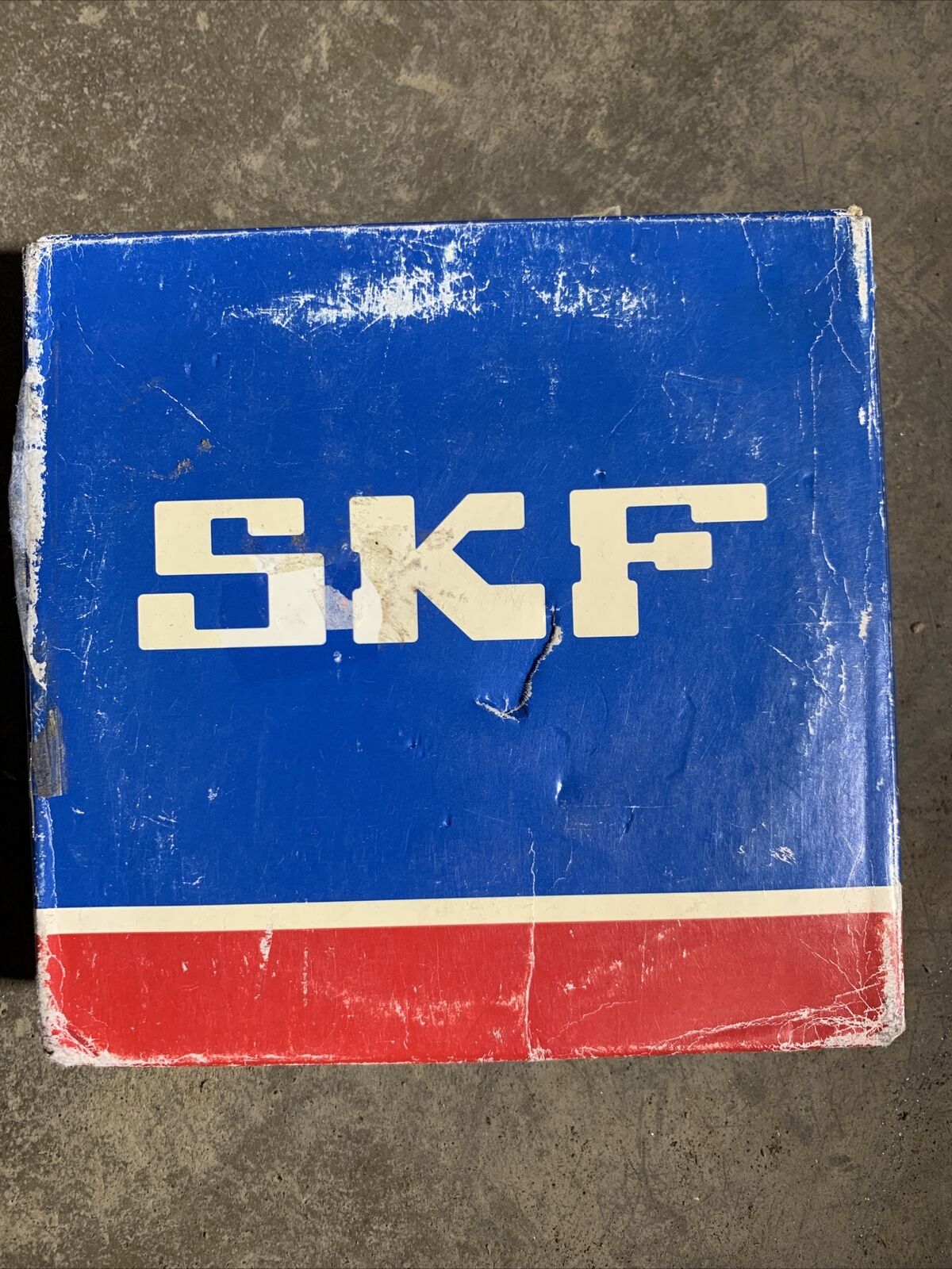 SKF 7214BECBM ANGULAR CONTACT SINGLE ROW BALL BEARING 70x125x24 mm.