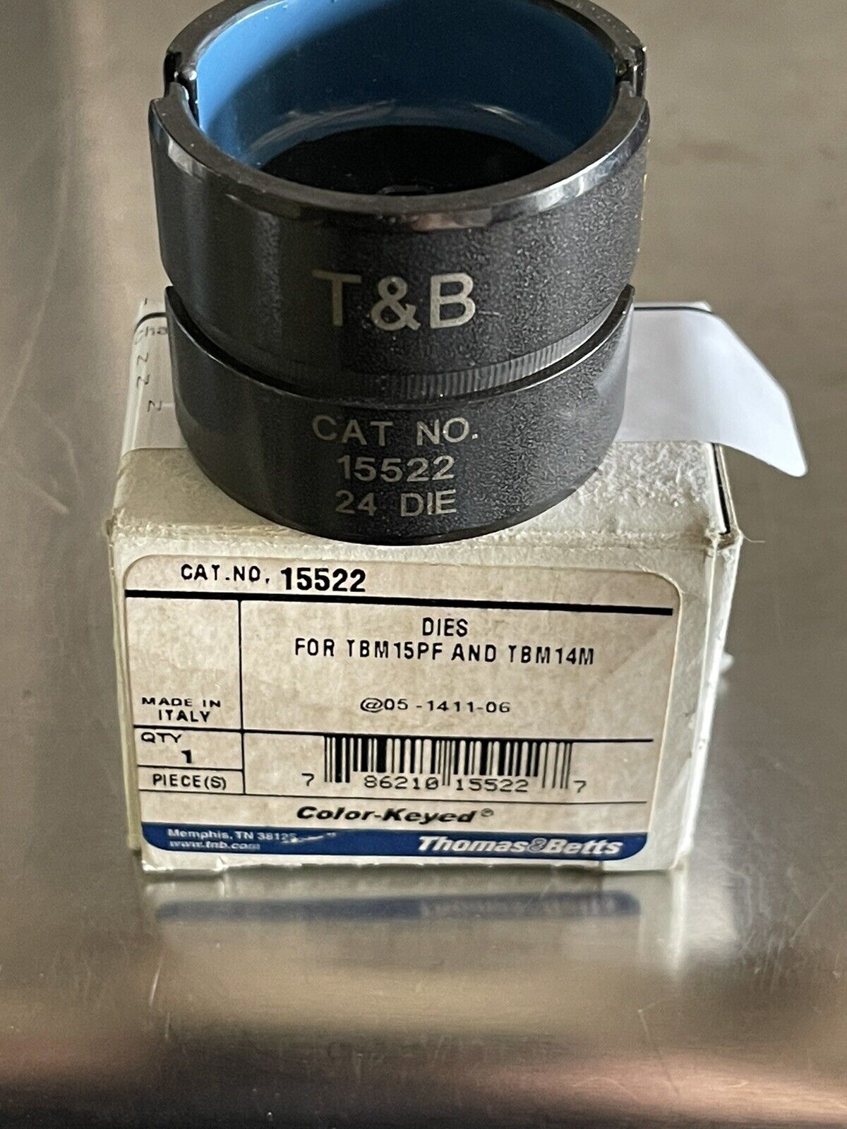 THOMAS & BETTS 15522 CRIMPING DIES WITH DIE CODE 24 BLUE FOR TBM15PF, TBM14M