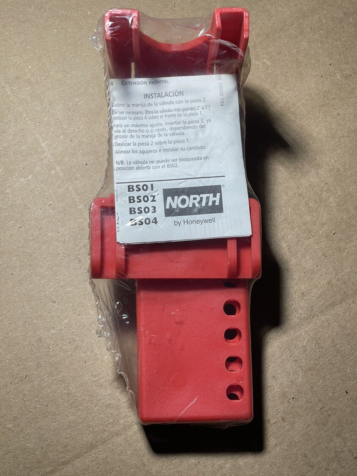 NORTH BY HONEYWELL BS02R BALL VALVE LOCKOUT, 1-1/2 in. to 2-1/2 in.