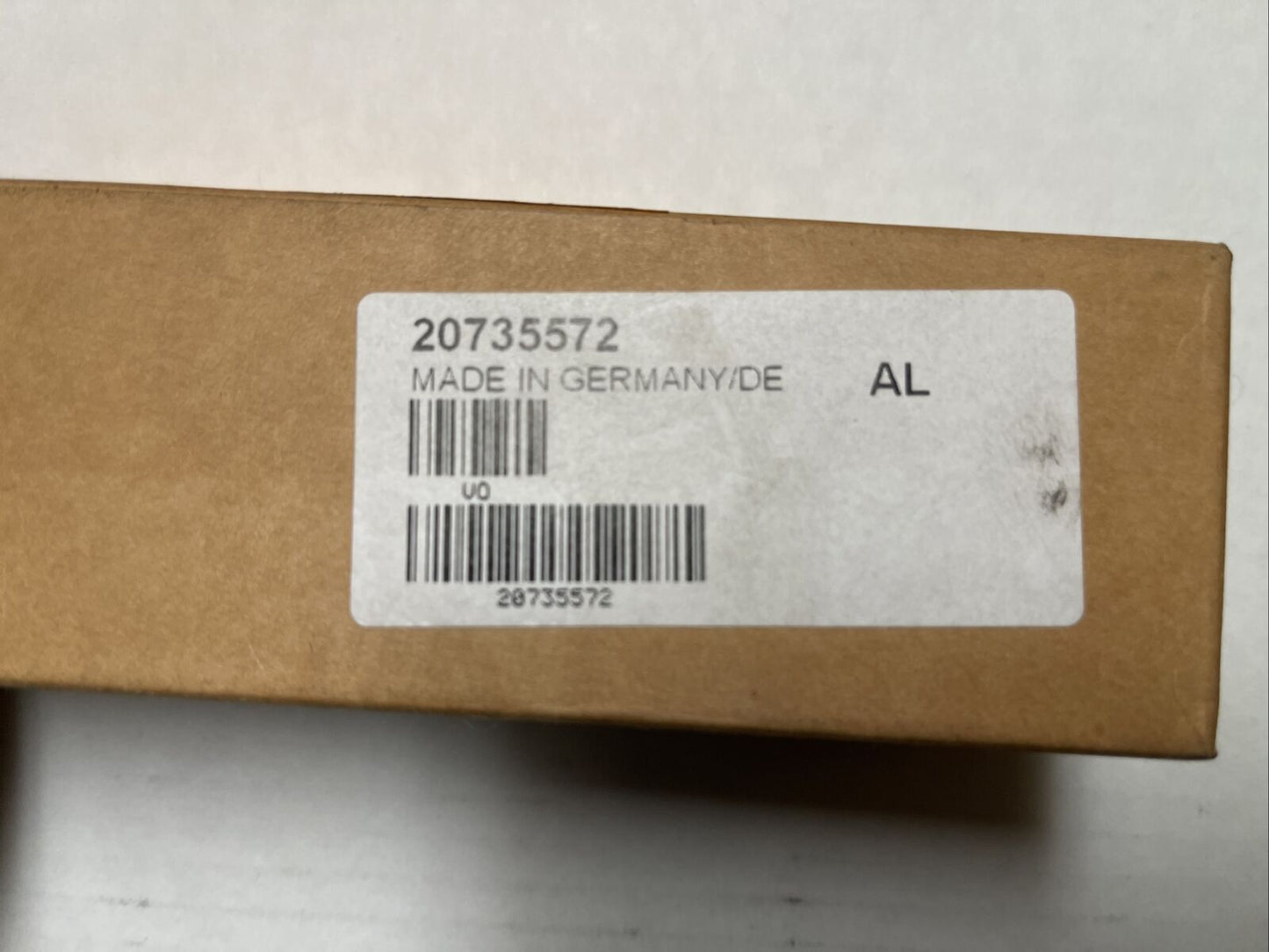 VOLVO PENTA 20735572 INLET VALVE FOR DIESEL ENGINES - GENUINE OEM PART