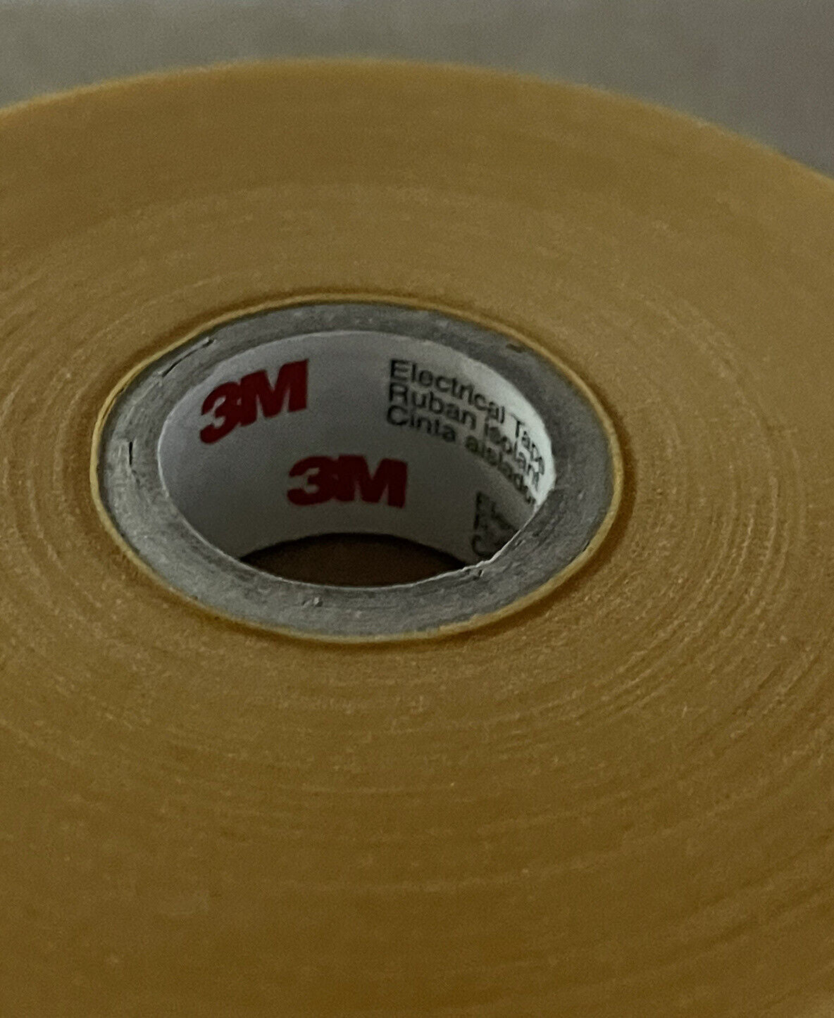 3M SCOTCH 2520 INSULATING VARNISHED CAMBRIC TAPE 3/4" x 36 Yd., 8 MILS