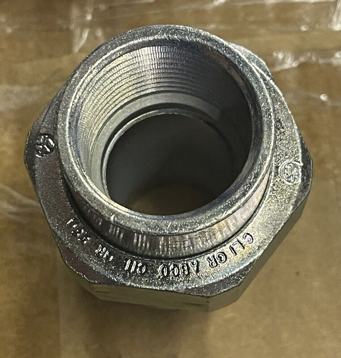 CROUSE-HINDS UNY305 TRADE SIZE 1" STEEL CONDUIT UNION MALE