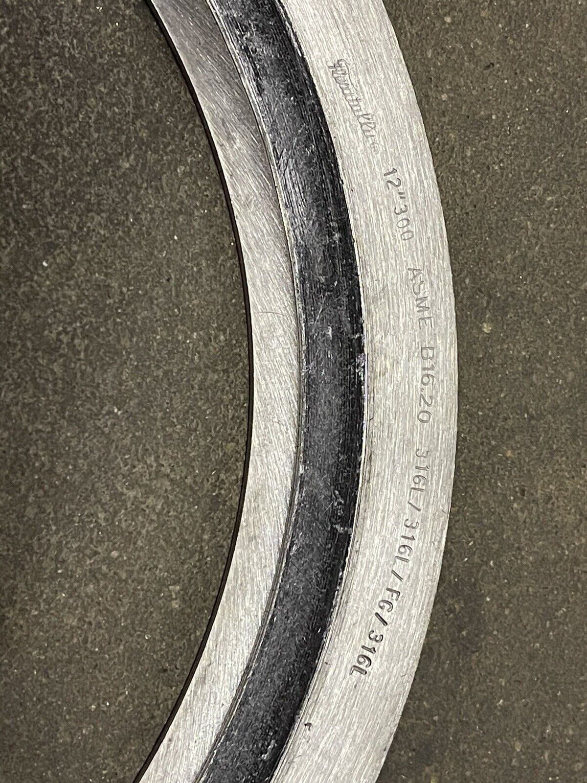 FLEXITALLIC SPIRAL WOUND GASKET: 12" PIPE SIZE, 16-9/16" OD, 12-1/2" ID, #300