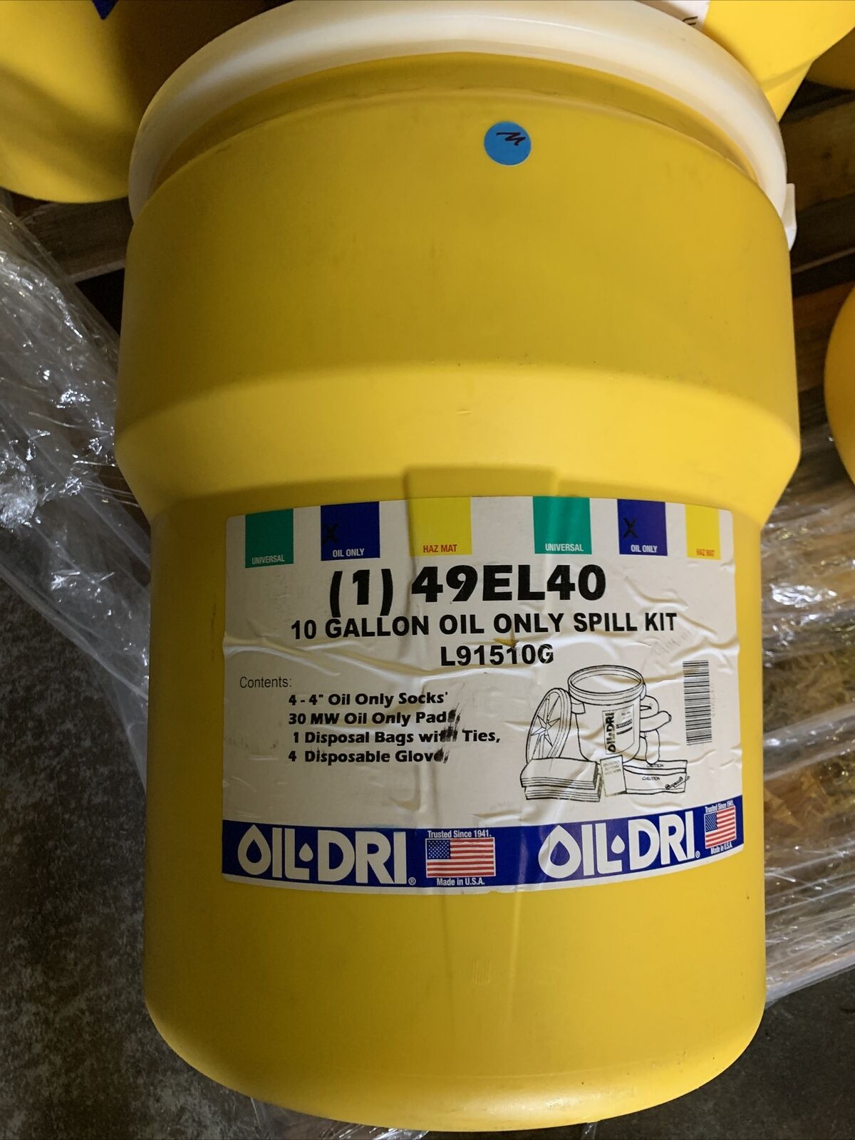 OIL-DRI SPILL KIT, OIL BASED LIQUIDS, WHITE 49EL40