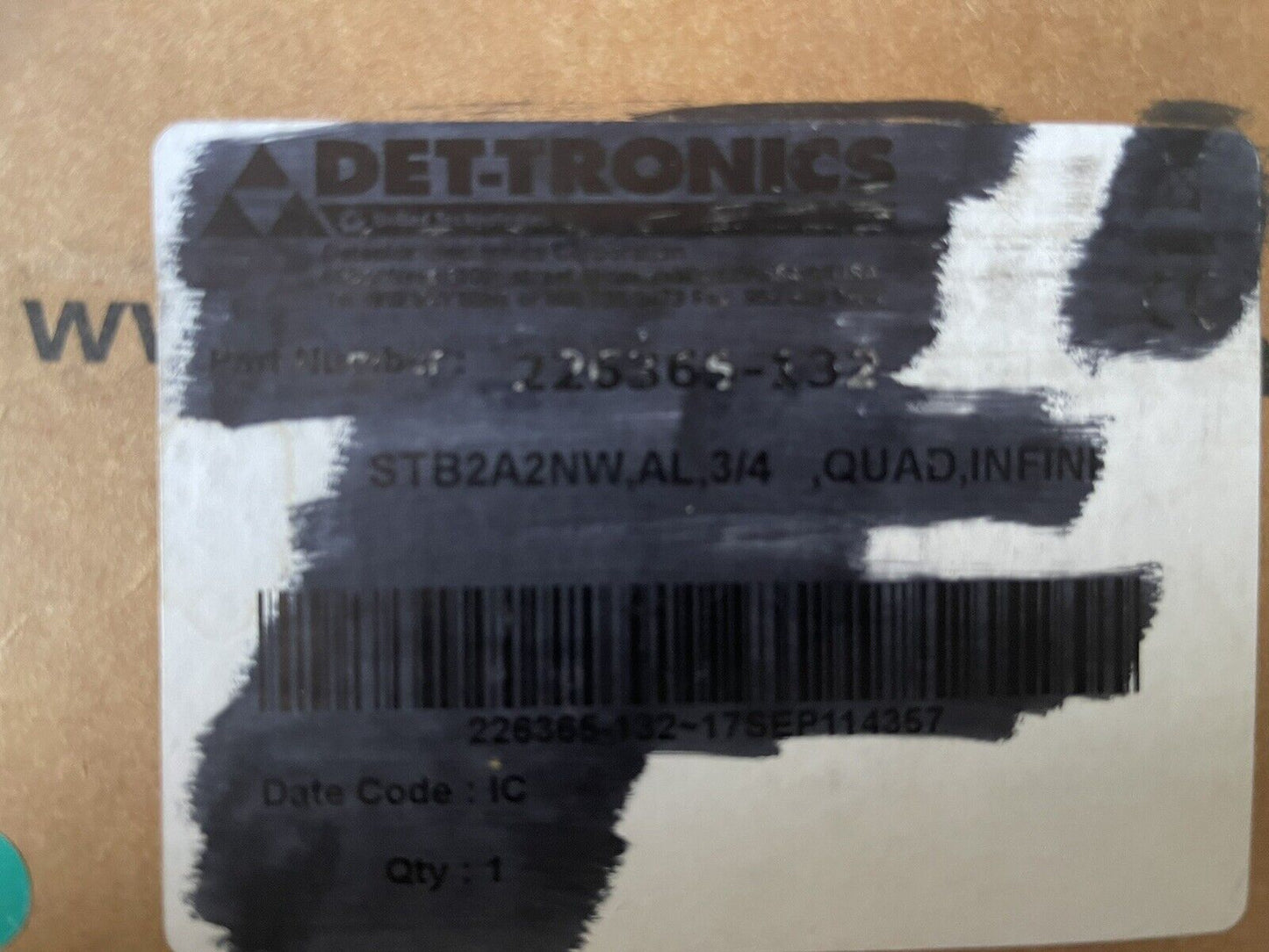 DET-TRONICS 226365-132 FLEXSONIC SENSOR TERMINATION BOX GAS DETECTOR STB2A2NW